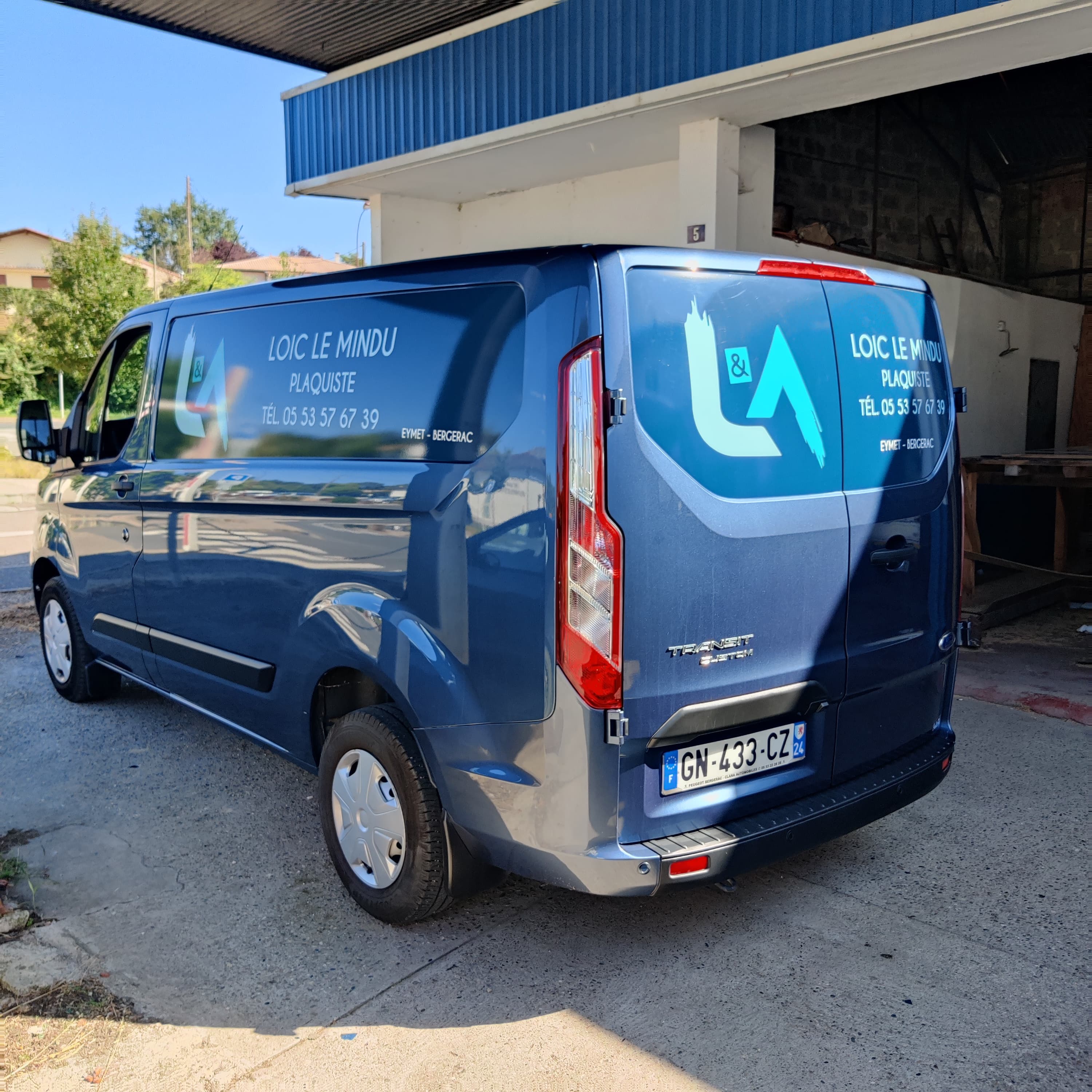 Réalisation Antoine Publicité 7