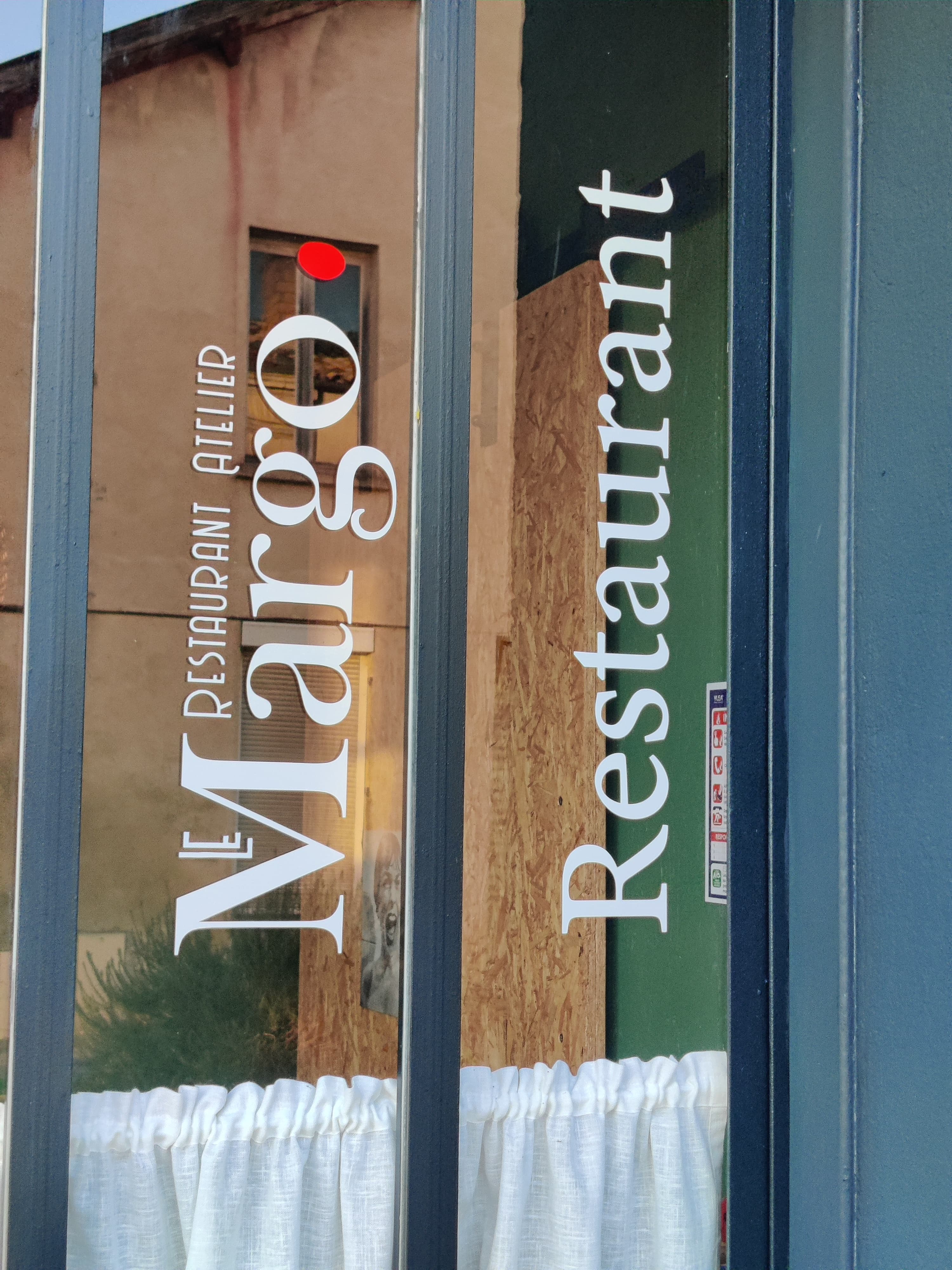 Réalisation Antoine Publicité 8